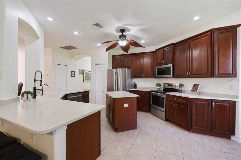 284 ALBATROSS ROAD Rotonda West, FL 33947