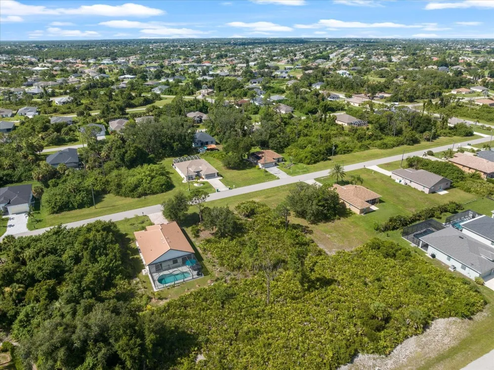284 ALBATROSS ROAD Rotonda West, FL 33947