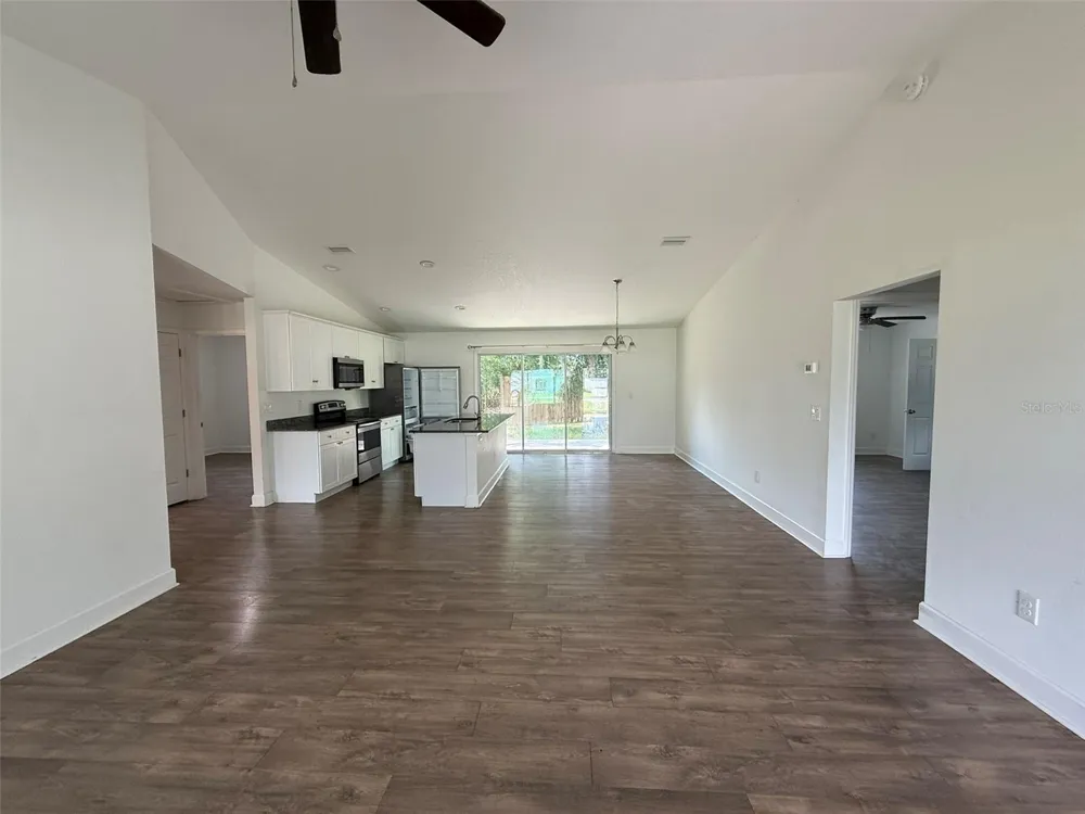 13128 NE 7TH LOOP Silver Springs, FL 34488