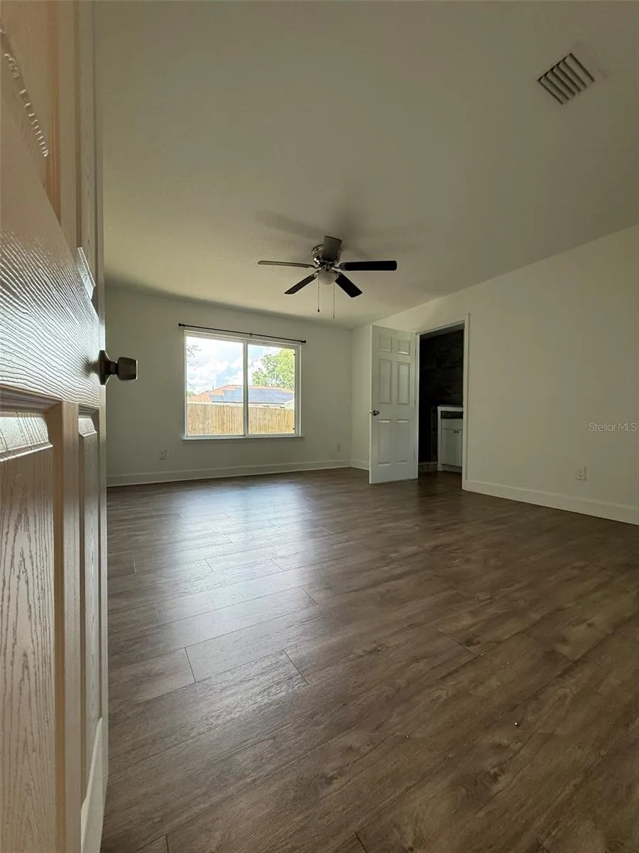 13128 NE 7TH LOOP Silver Springs, FL 34488