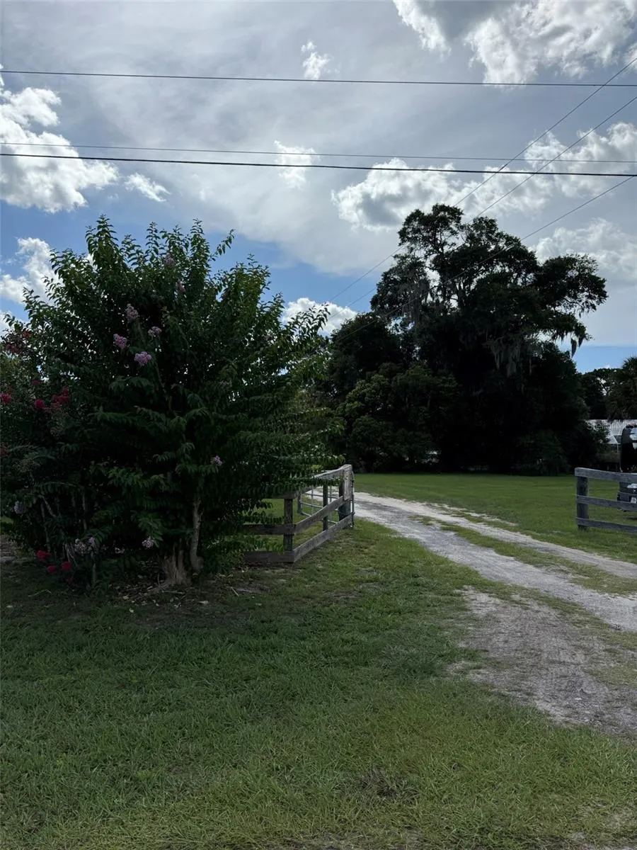 13128 NE 7TH LOOP Silver Springs, FL 34488