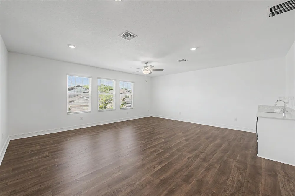 9826 CARABINER WAY Land O Lakes, FL 34637