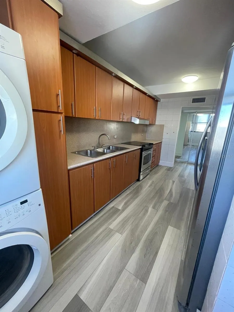 20 DELCASSE STREET #3 San Juan, PR 00907
