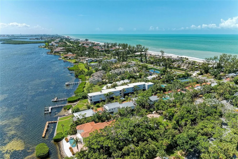 5320 GULF OF MEXICO DRIVE #204 Longboat Key, FL 34228