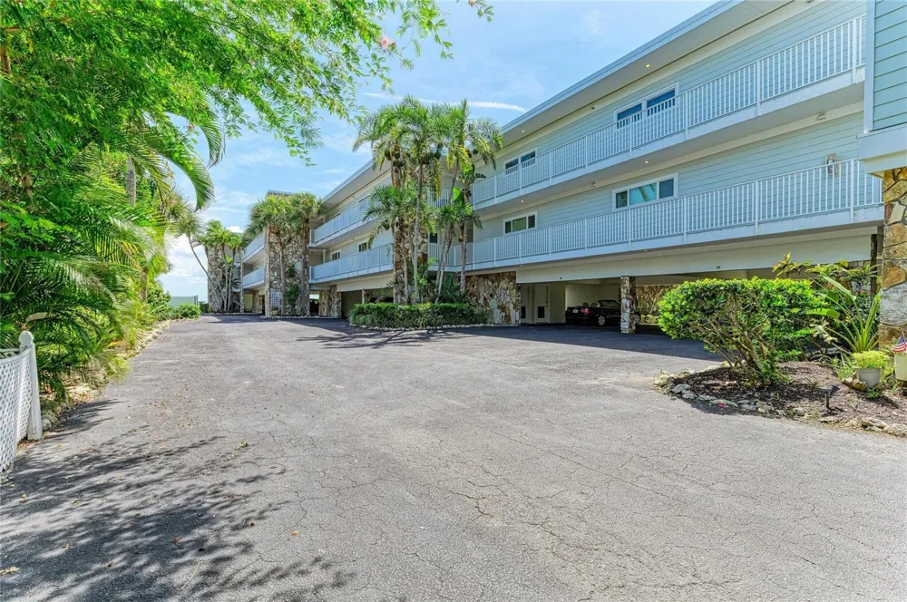 5320 GULF OF MEXICO DRIVE #204 Longboat Key, FL 34228