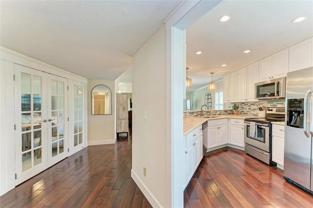 5320 GULF OF MEXICO DRIVE #204 Longboat Key, FL 34228