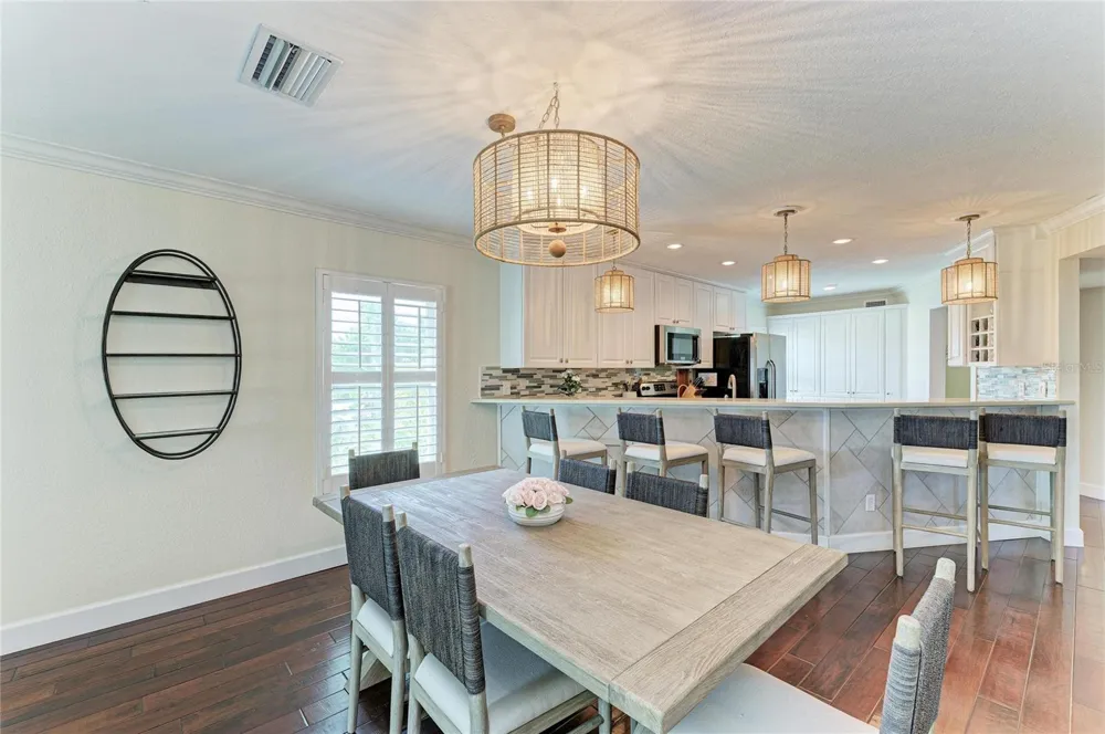 5320 GULF OF MEXICO DRIVE #204 Longboat Key, FL 34228