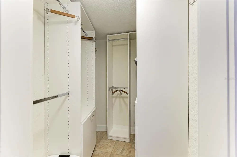 5320 GULF OF MEXICO DRIVE #204 Longboat Key, FL 34228
