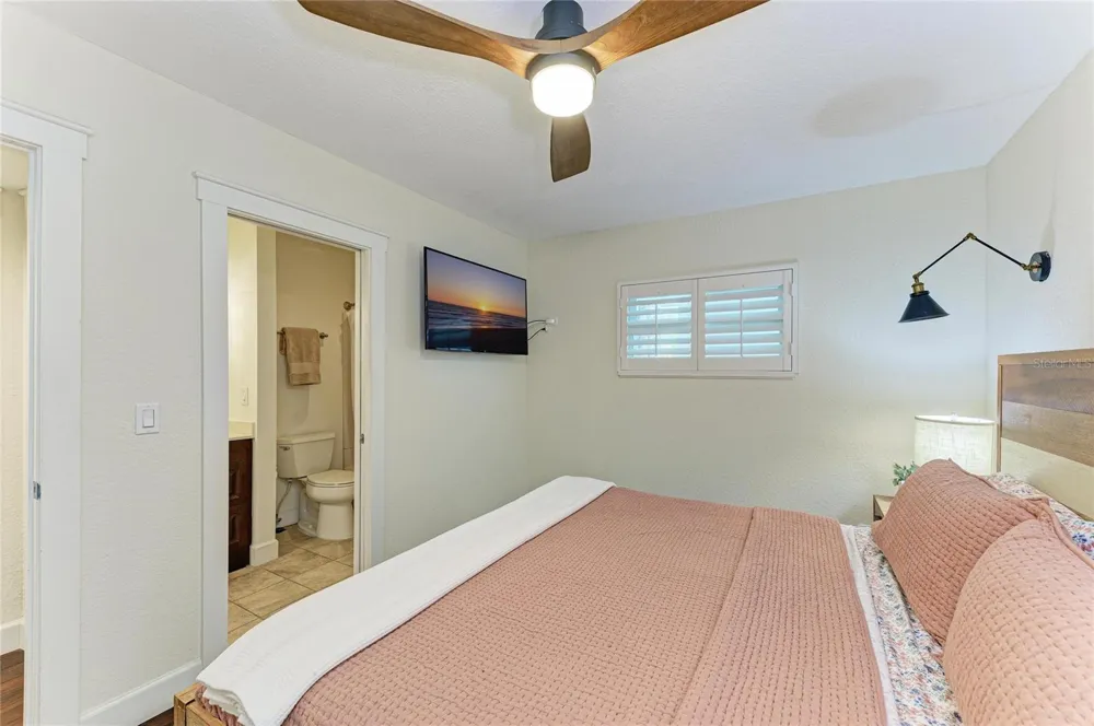 5320 GULF OF MEXICO DRIVE #204 Longboat Key, FL 34228