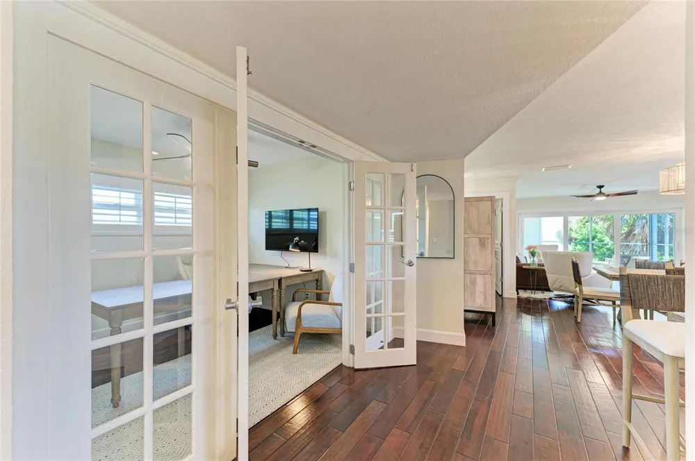 5320 GULF OF MEXICO DRIVE #204 Longboat Key, FL 34228