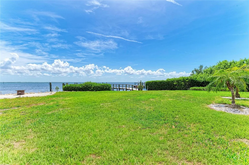 5320 GULF OF MEXICO DRIVE #204 Longboat Key, FL 34228