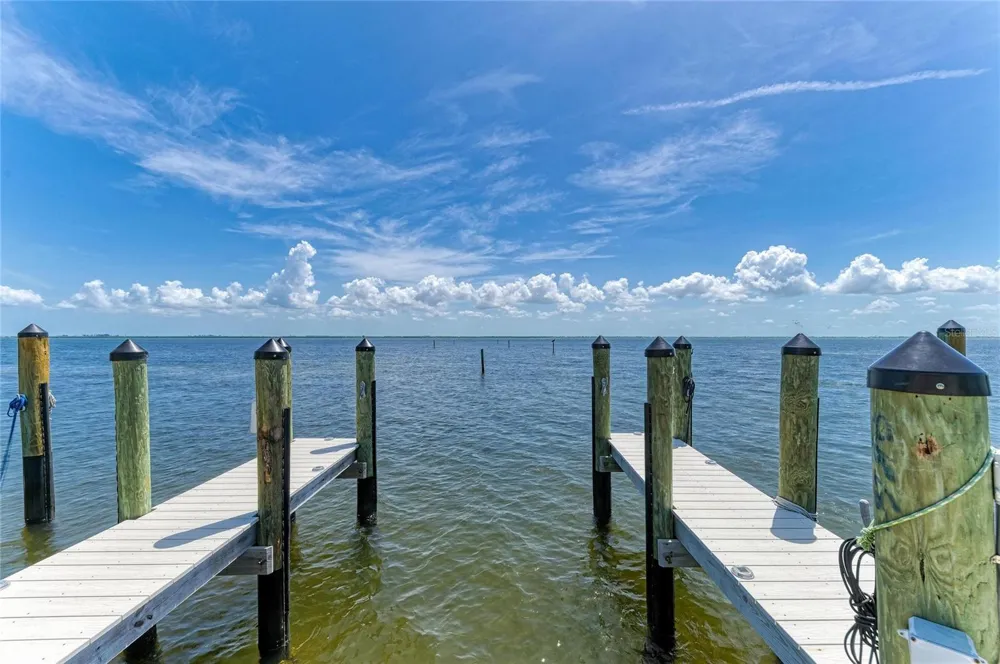 5320 GULF OF MEXICO DRIVE #204 Longboat Key, FL 34228