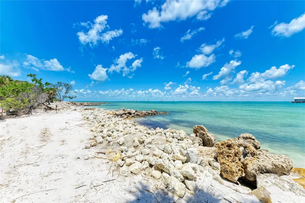 5320 GULF OF MEXICO DRIVE #204 Longboat Key, FL 34228