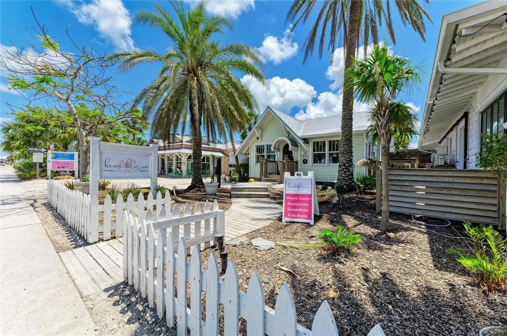 5320 GULF OF MEXICO DRIVE #204 Longboat Key, FL 34228