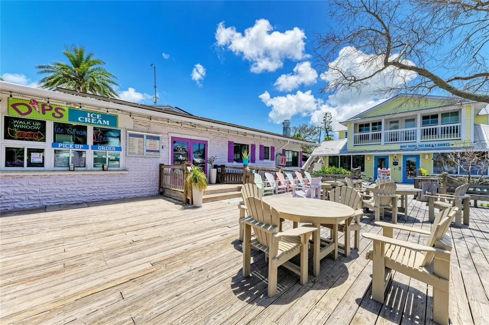 5320 GULF OF MEXICO DRIVE #204 Longboat Key, FL 34228