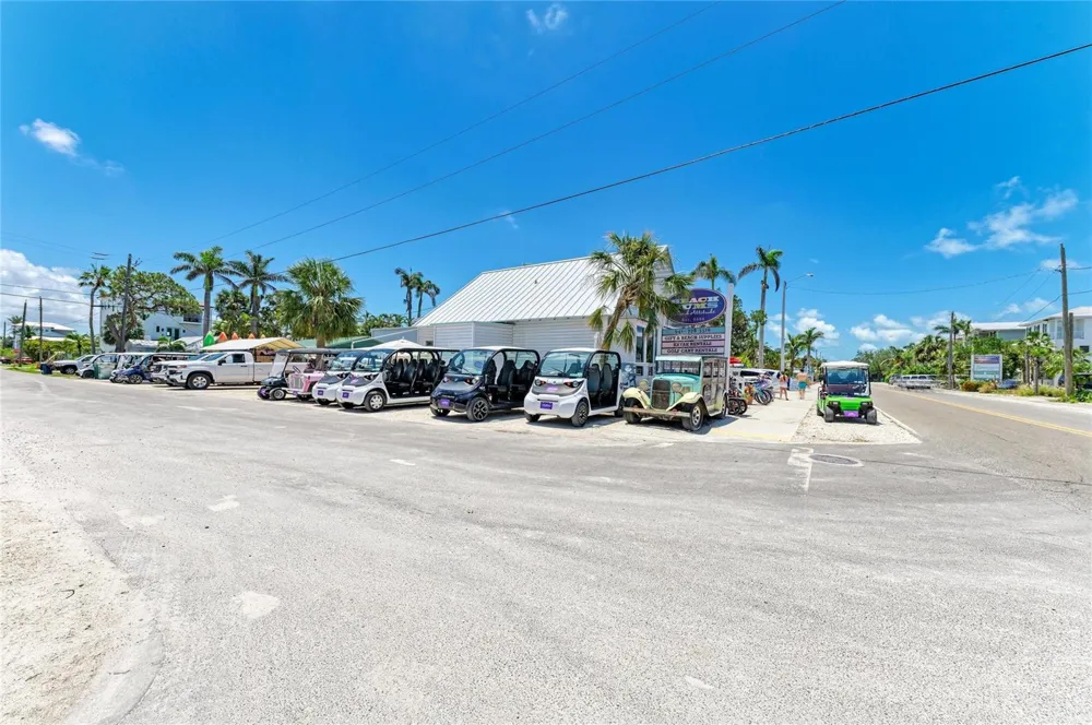 5320 GULF OF MEXICO DRIVE #204 Longboat Key, FL 34228