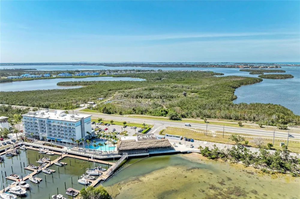 5320 GULF OF MEXICO DRIVE #204 Longboat Key, FL 34228