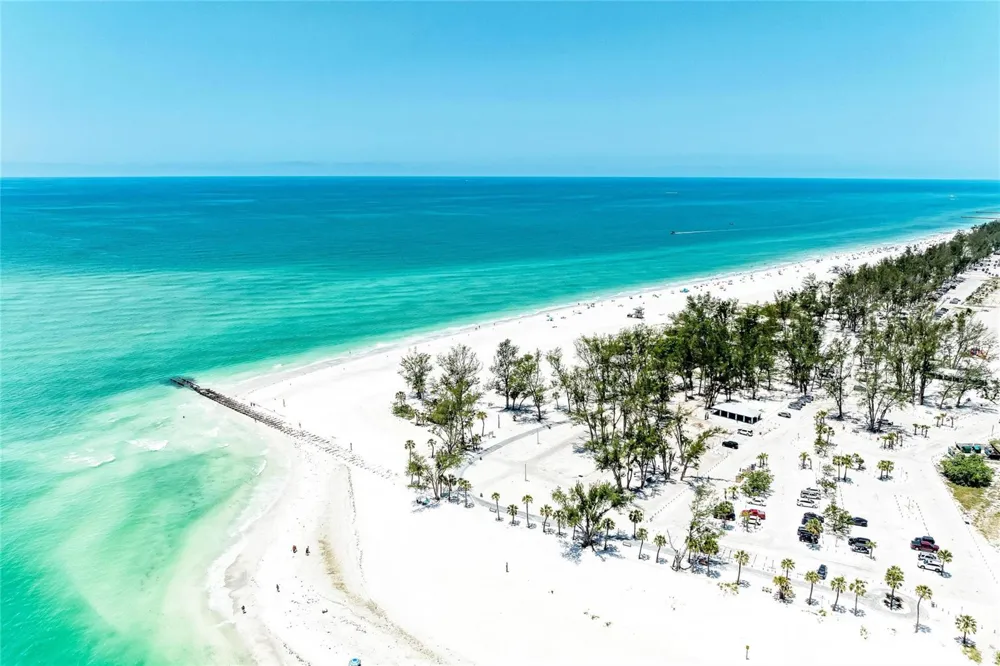5320 GULF OF MEXICO DRIVE #204 Longboat Key, FL 34228