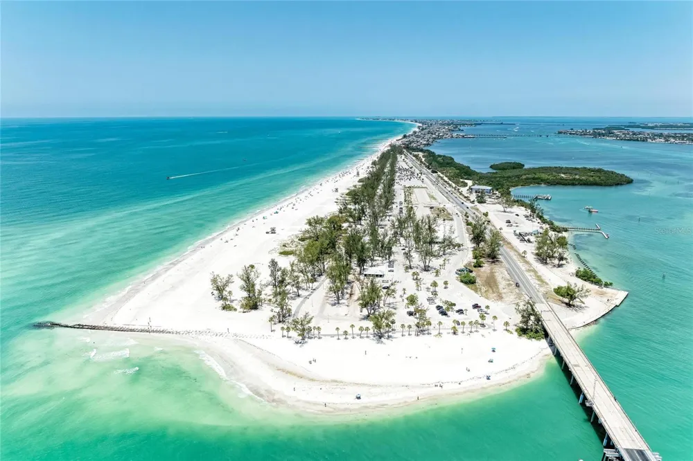 5320 GULF OF MEXICO DRIVE #204 Longboat Key, FL 34228