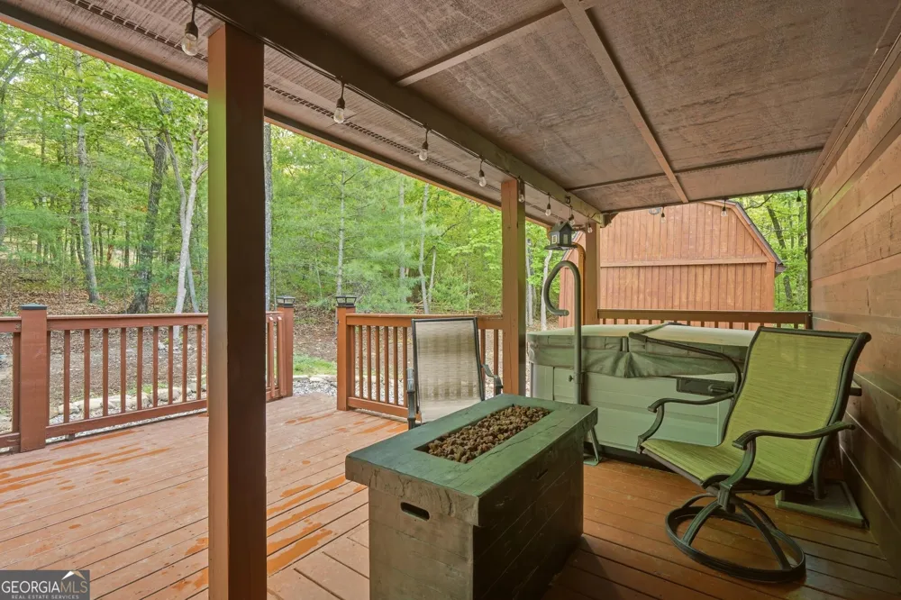 2283 Rocky Top RD Blairsville, GA 30512
