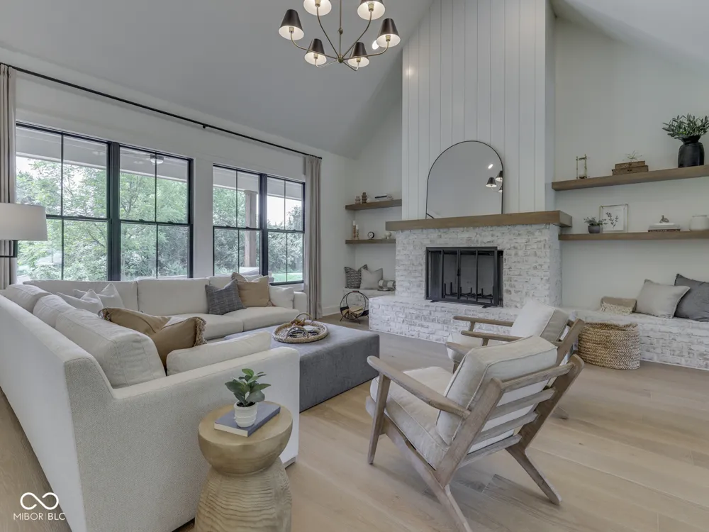 11681 Mann Road Mooresville, IN 46158