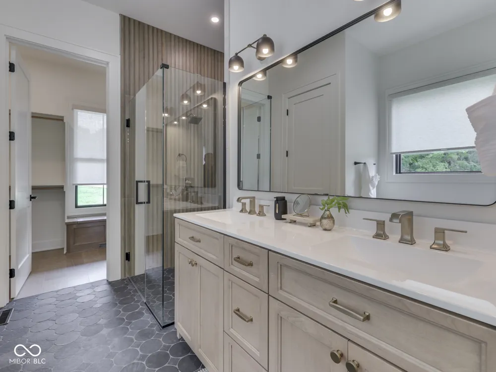 11681 Mann Road Mooresville, IN 46158