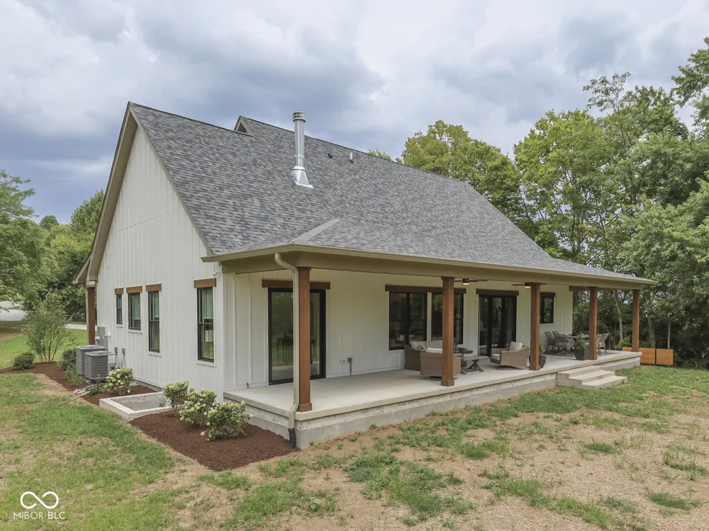 11681 Mann Road Mooresville, IN 46158