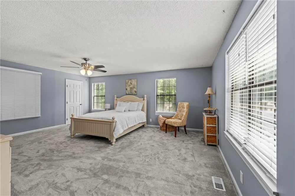 400 Cable Road Waleska, GA 30183