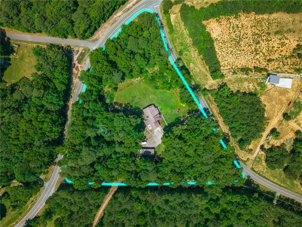 400 Cable Road Waleska, GA 30183