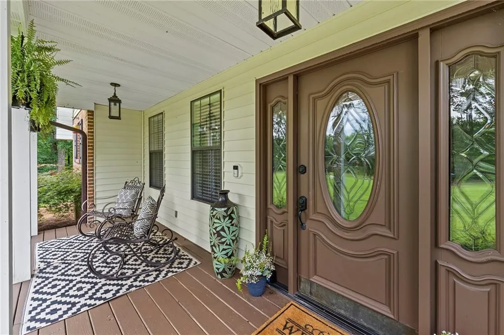 400 Cable Road Waleska, GA 30183