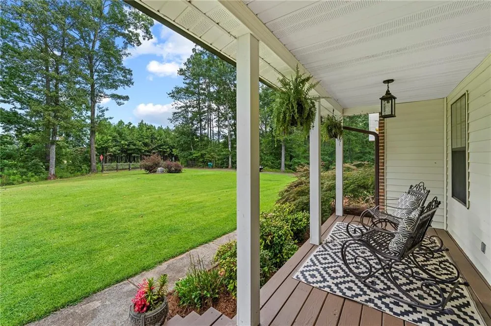 400 Cable Road Waleska, GA 30183