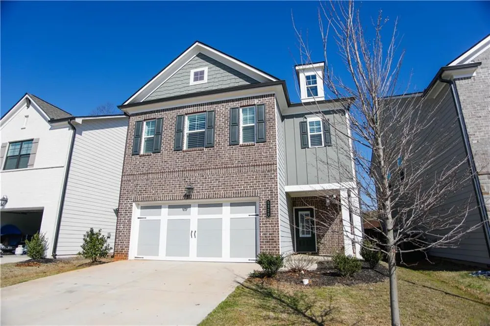 5329 Fox Hill Lane Oakwood, GA 30566