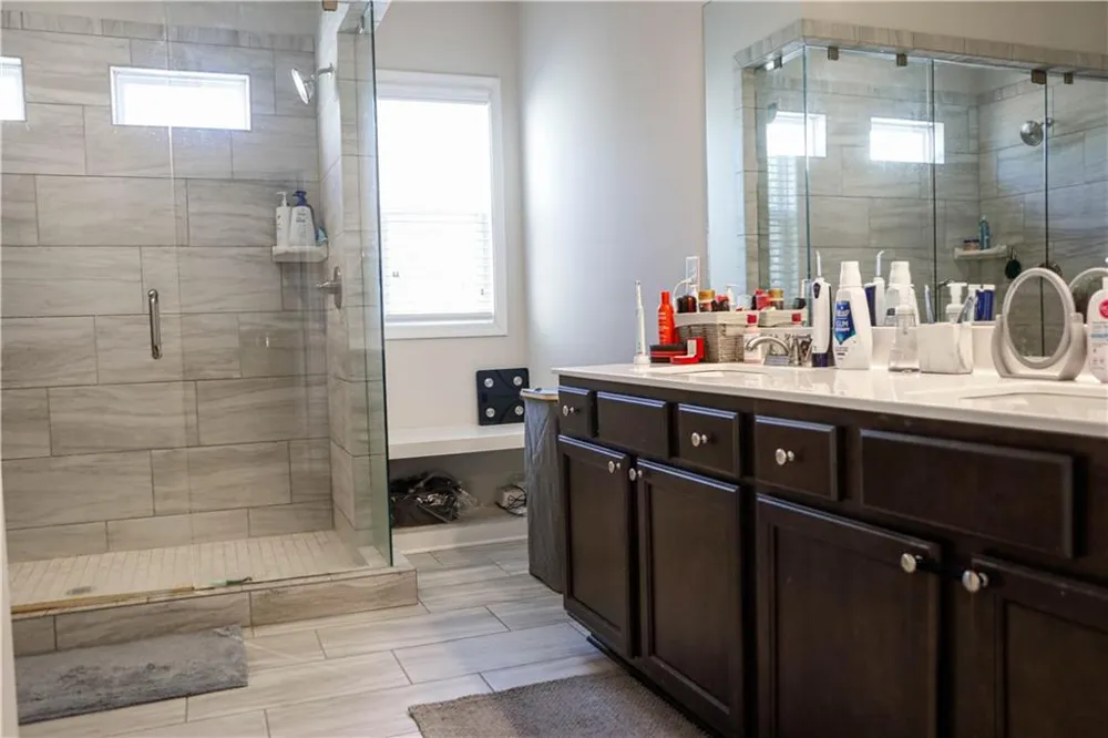 5329 Fox Hill Lane Oakwood, GA 30566