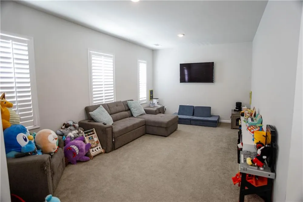 5329 Fox Hill Lane Oakwood, GA 30566