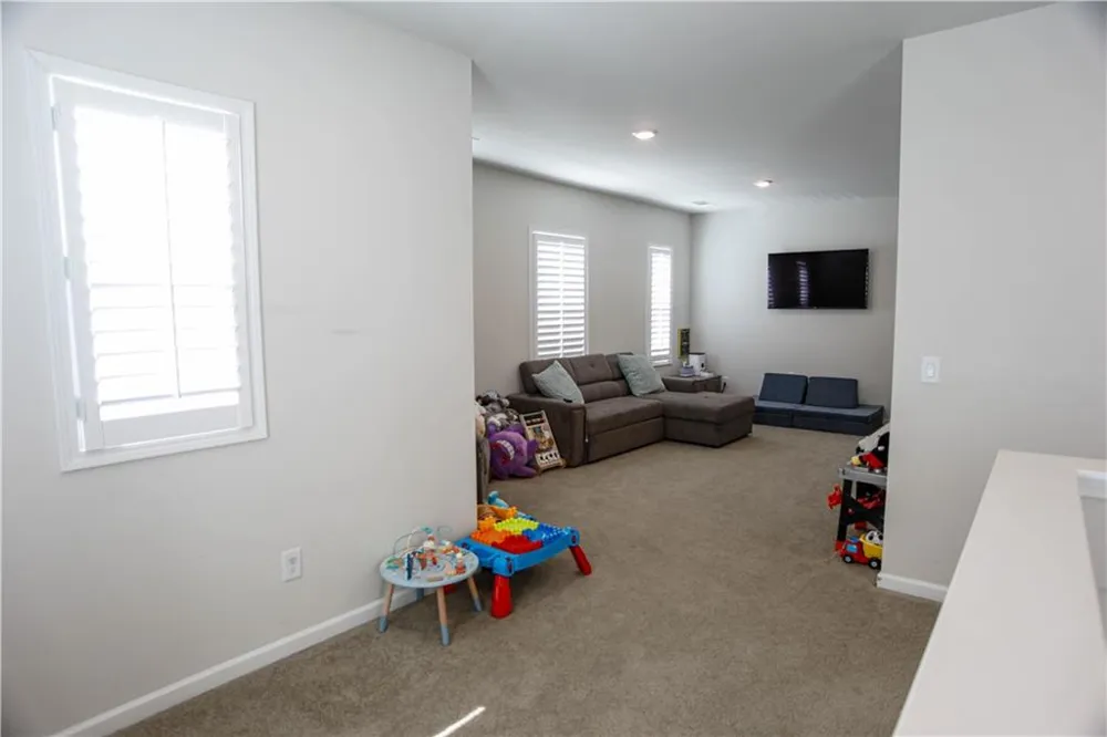 5329 Fox Hill Lane Oakwood, GA 30566