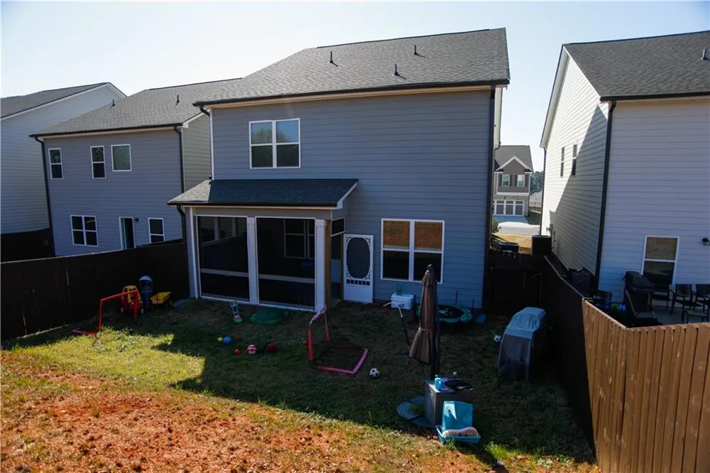5329 Fox Hill Lane Oakwood, GA 30566
