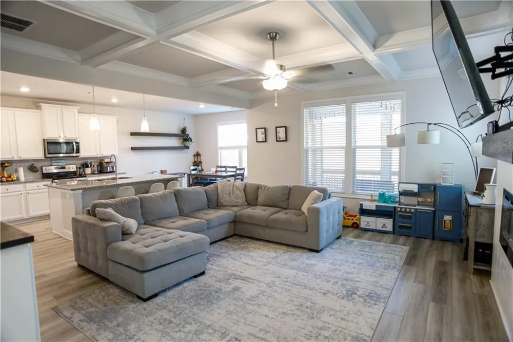5329 Fox Hill Lane Oakwood, GA 30566