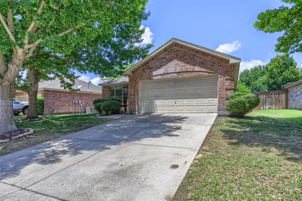 211 Fisherman Trail Melissa, TX 75454