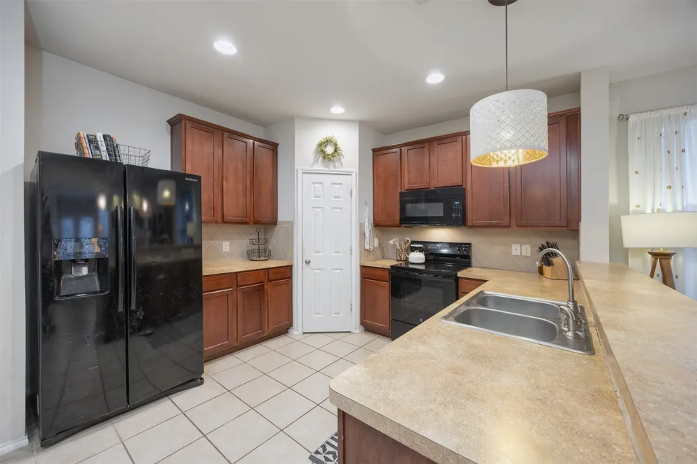 211 Fisherman Trail Melissa, TX 75454