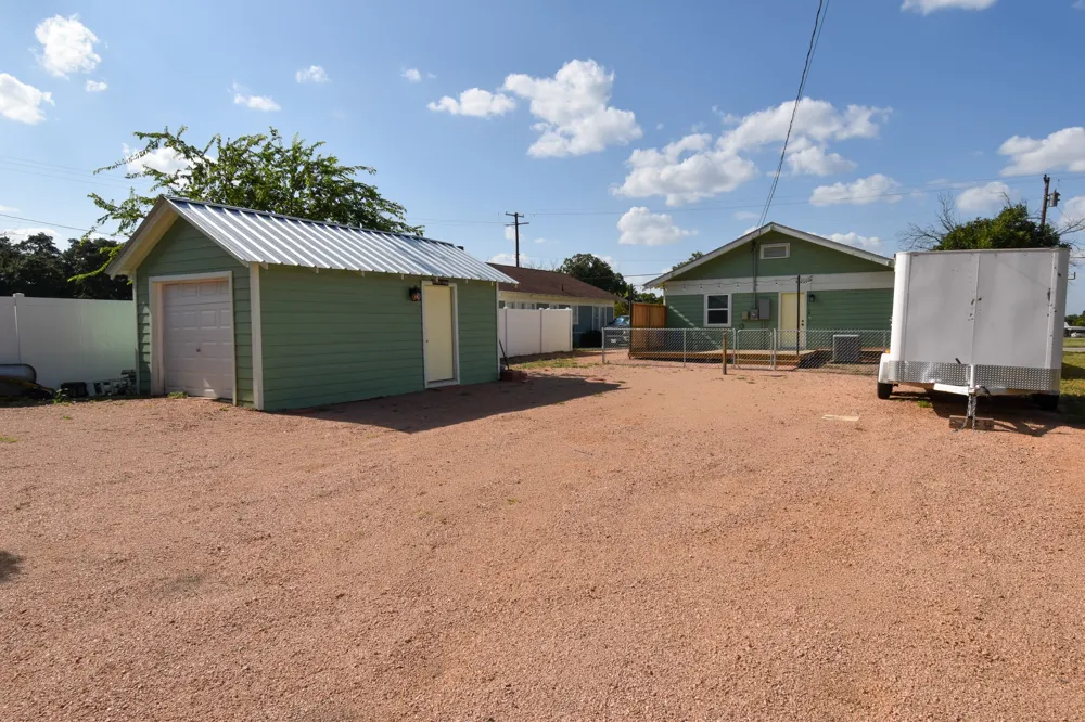 505 W 11th Street Brady, TX 76825