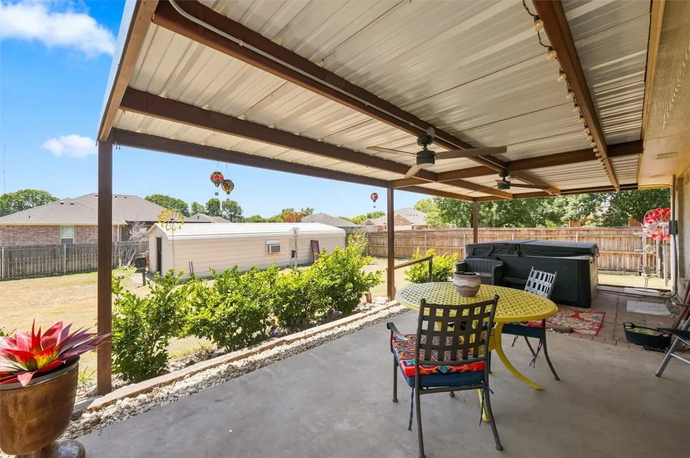 601 Sapphire Boulevard Hewitt, TX 76643