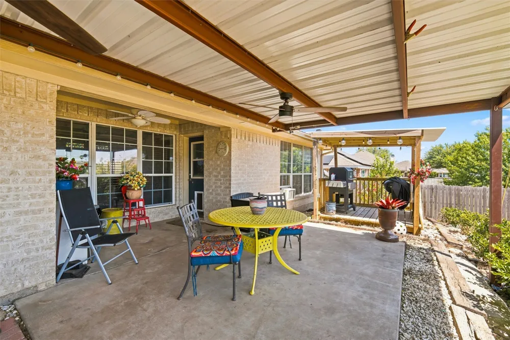 601 Sapphire Boulevard Hewitt, TX 76643