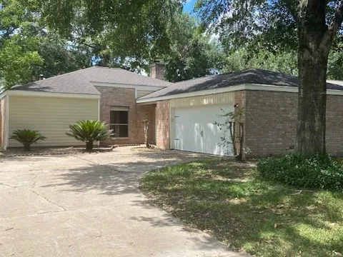 15519 Creekhaven Drive