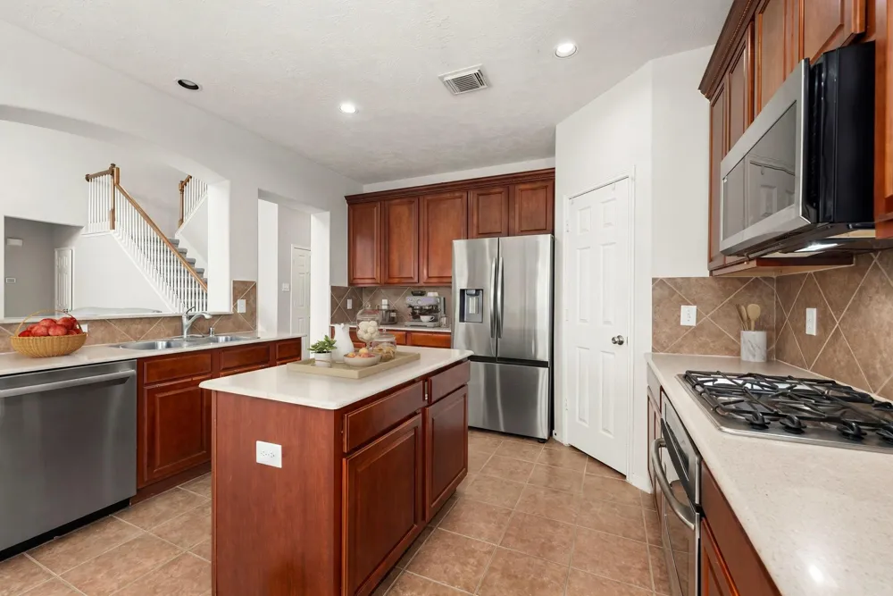 5119 Silver Oak Drive Pasadena, TX 77505