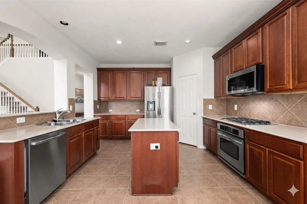 5119 Silver Oak Drive Pasadena, TX 77505