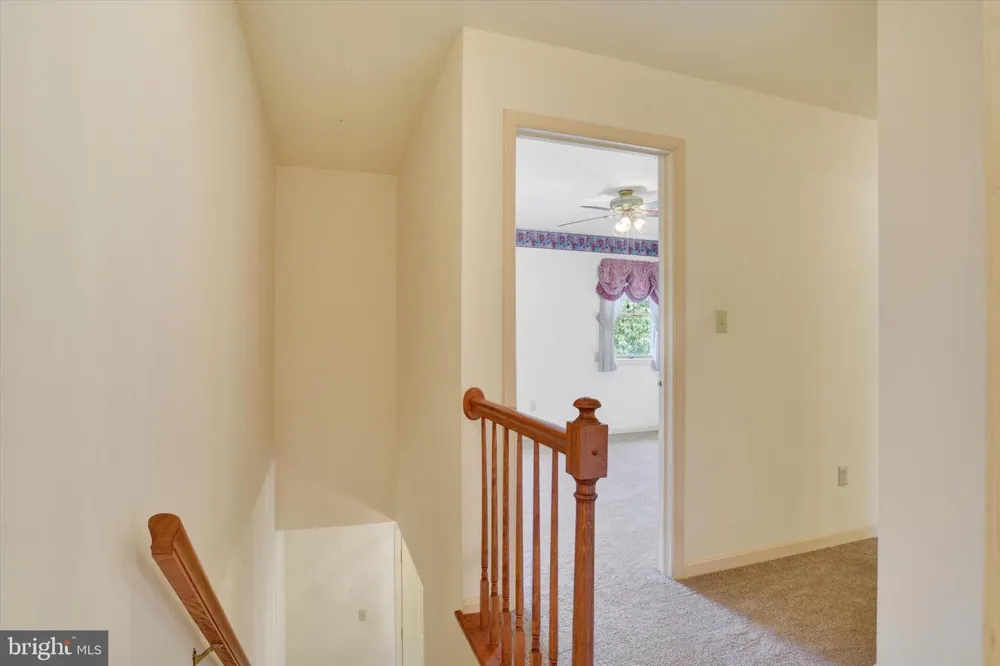 18 SOUTHVIEW CIRCLE Elizabethtown, PA 17022