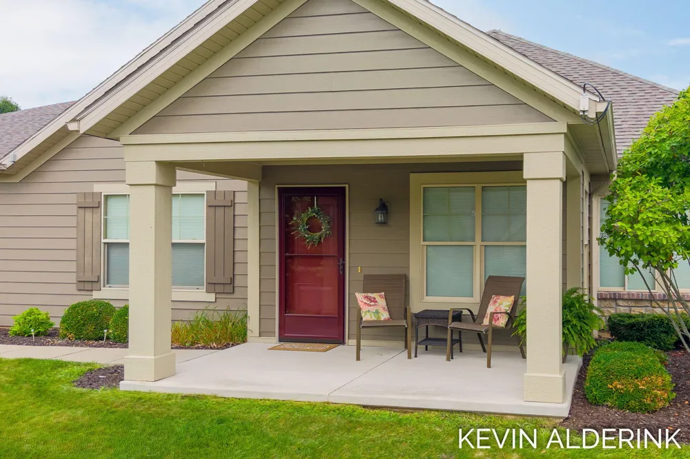 1229 Waterwalk Drive Holland, MI 49423