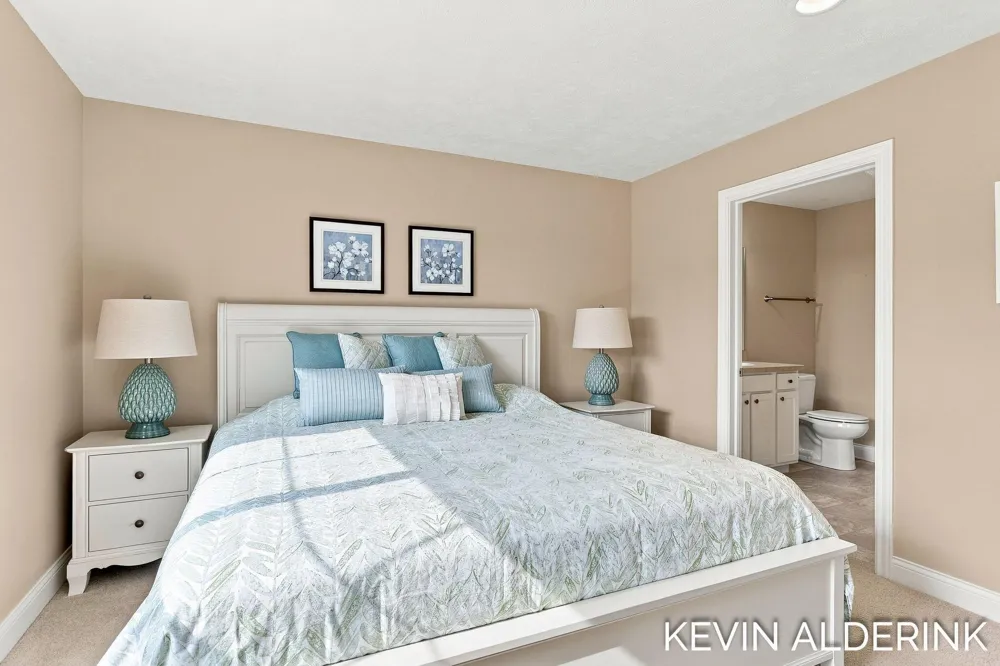1229 Waterwalk Drive Holland, MI 49423