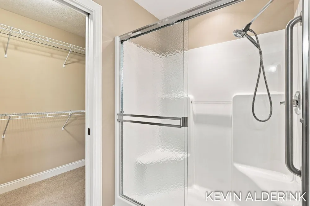 1229 Waterwalk Drive Holland, MI 49423