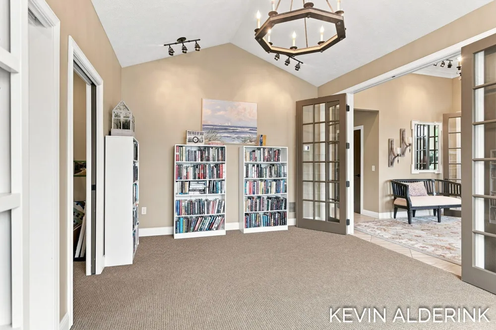 1229 Waterwalk Drive Holland, MI 49423